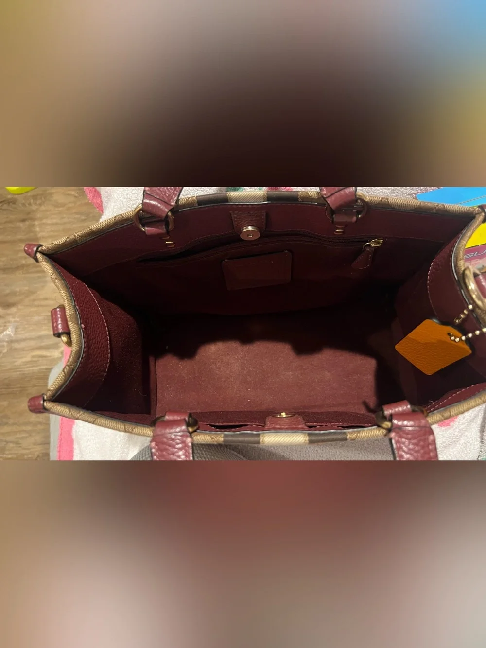 COACH BAG in brown and orange tote small